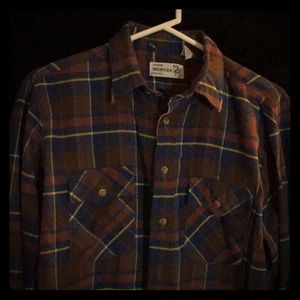Vintage Roebuck’s long sleeve flannel
